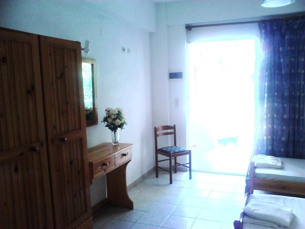 Hebes Studios Kávos Zimmer foto